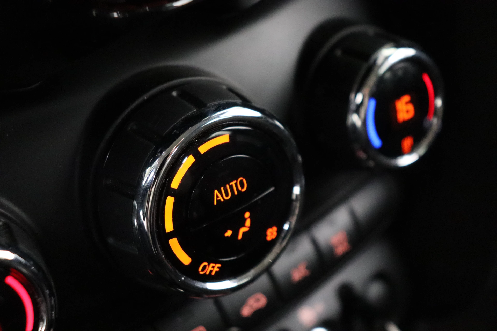 Hoofdafbeelding MINI One