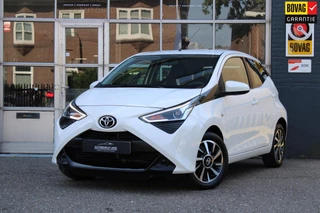 Toyota Aygo 1.0 VVT-i x-play Automaat Airco Camera Carplay