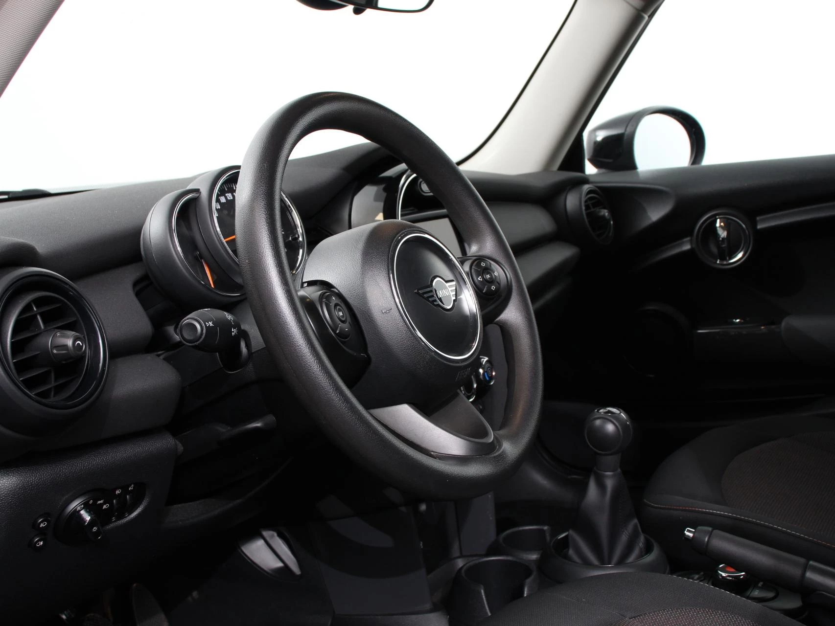 Hoofdafbeelding MINI One