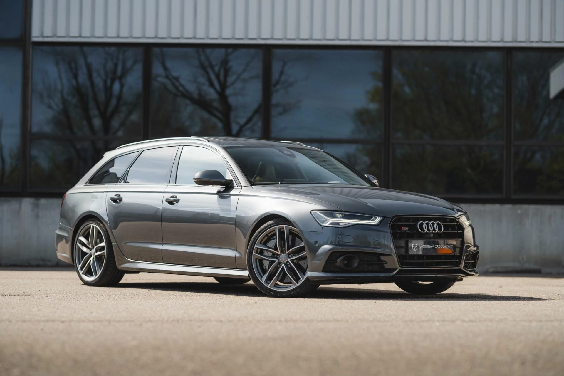 Hoofdafbeelding Audi S6