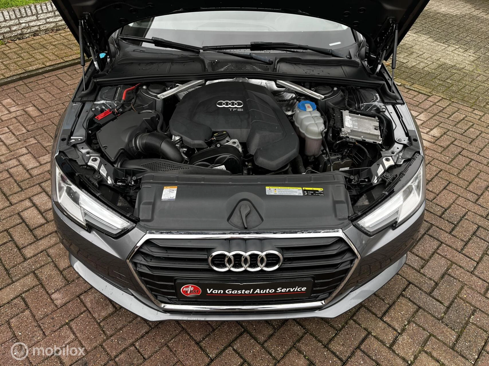 Hoofdafbeelding Audi A4