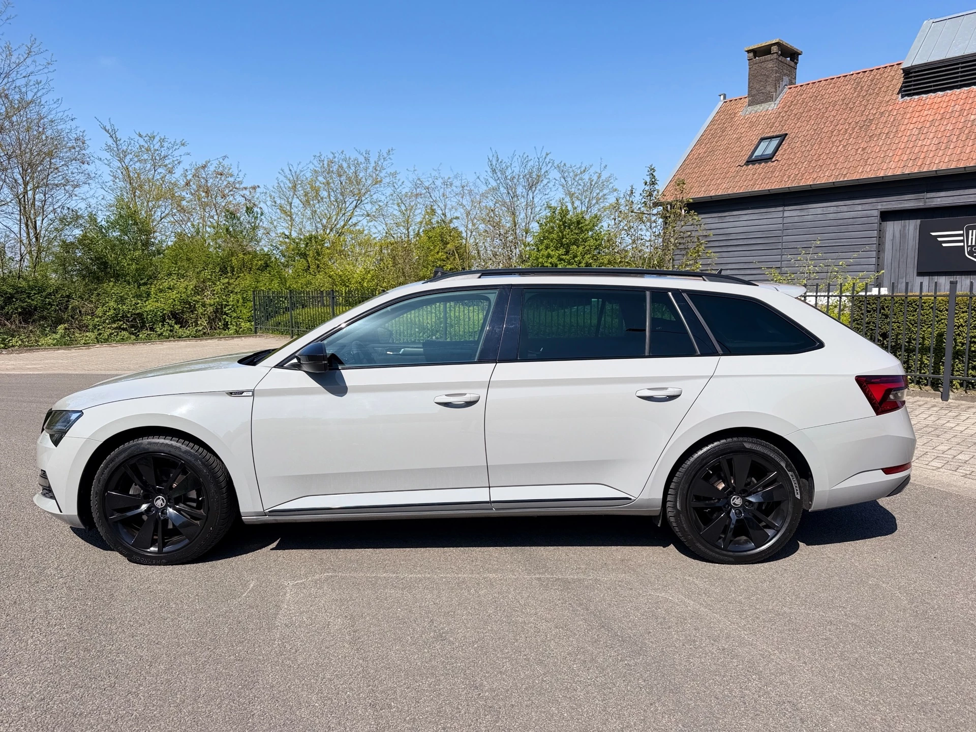 Hoofdafbeelding Škoda Superb