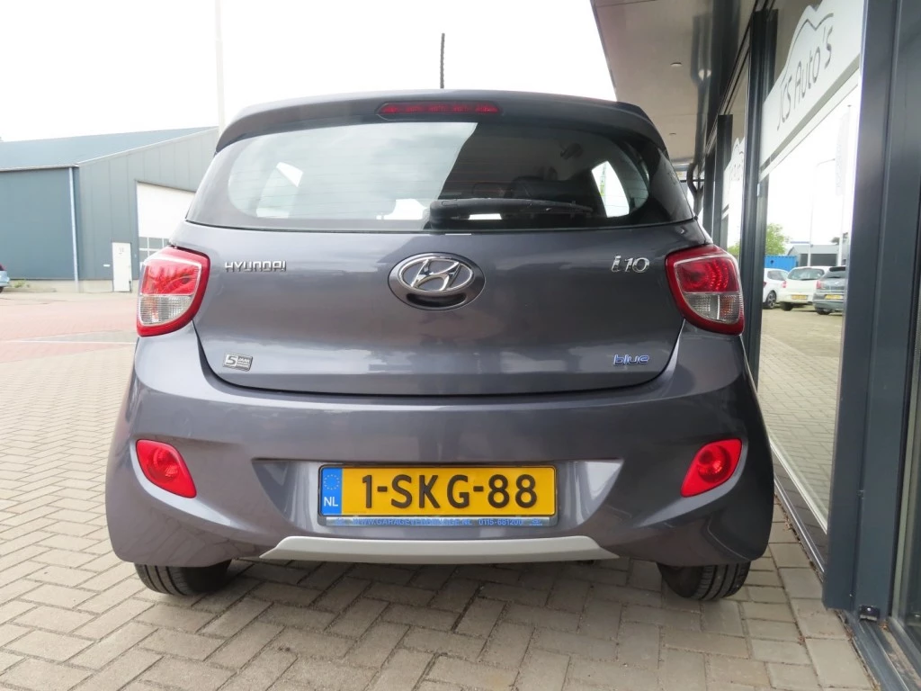 Hoofdafbeelding Hyundai i10
