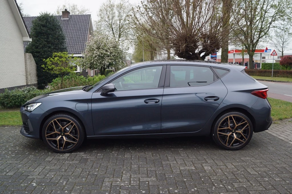 Hoofdafbeelding CUPRA Leon
