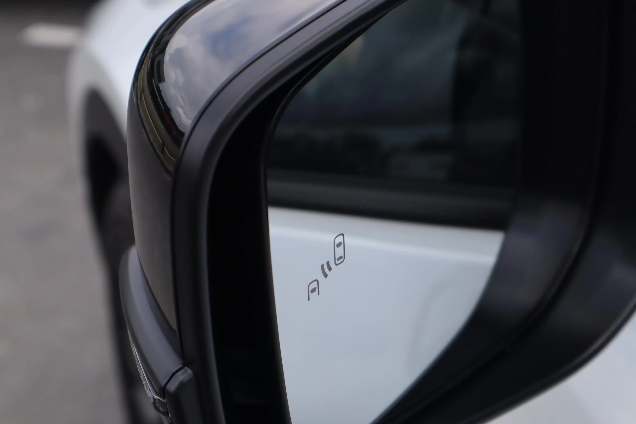 Hoofdafbeelding Toyota C-HR+