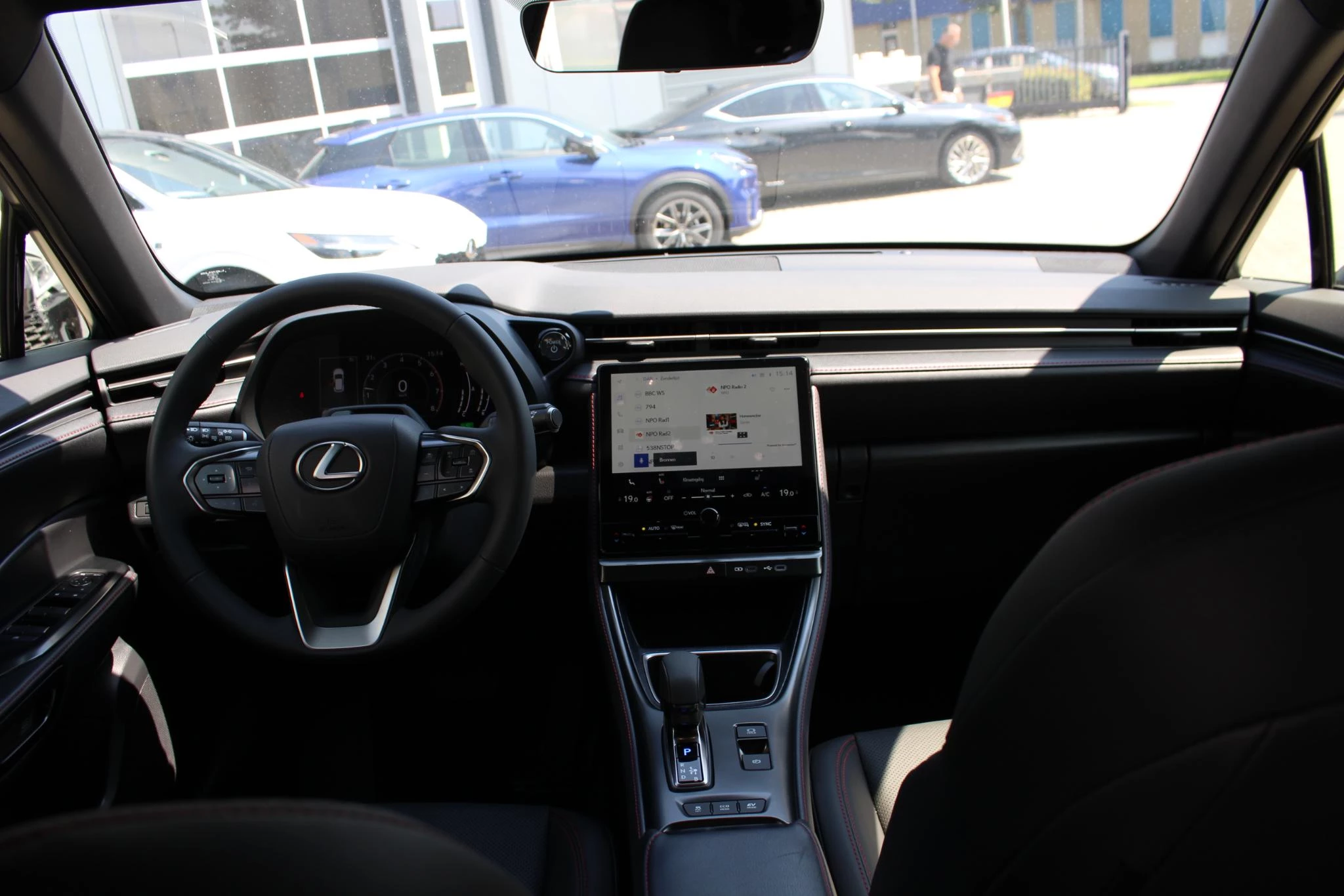 Hoofdafbeelding Lexus LBX