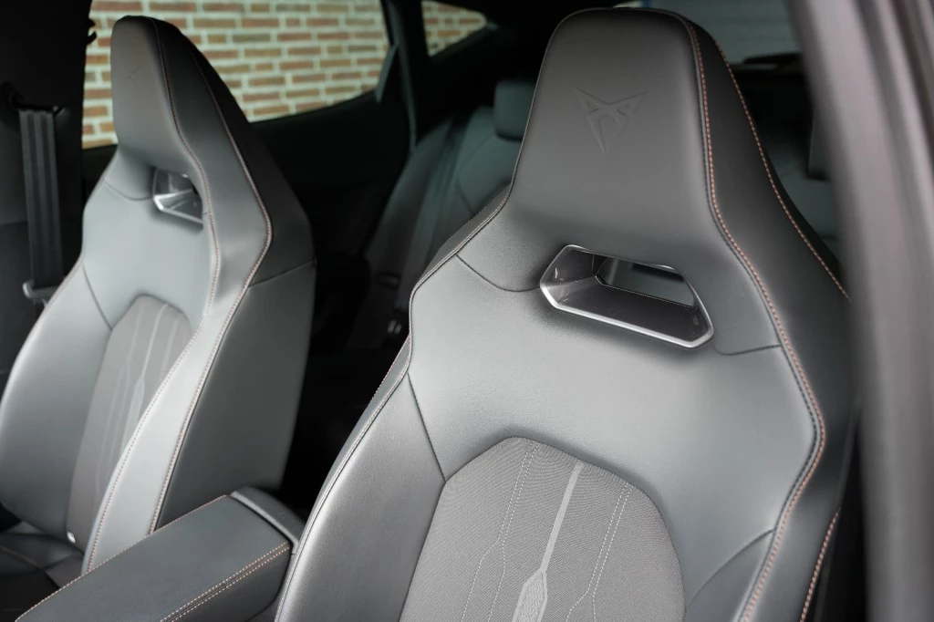 Hoofdafbeelding CUPRA Formentor