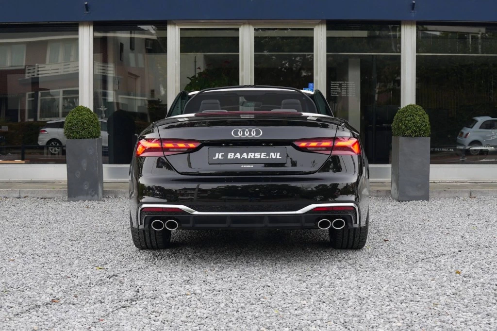 Hoofdafbeelding Audi S5