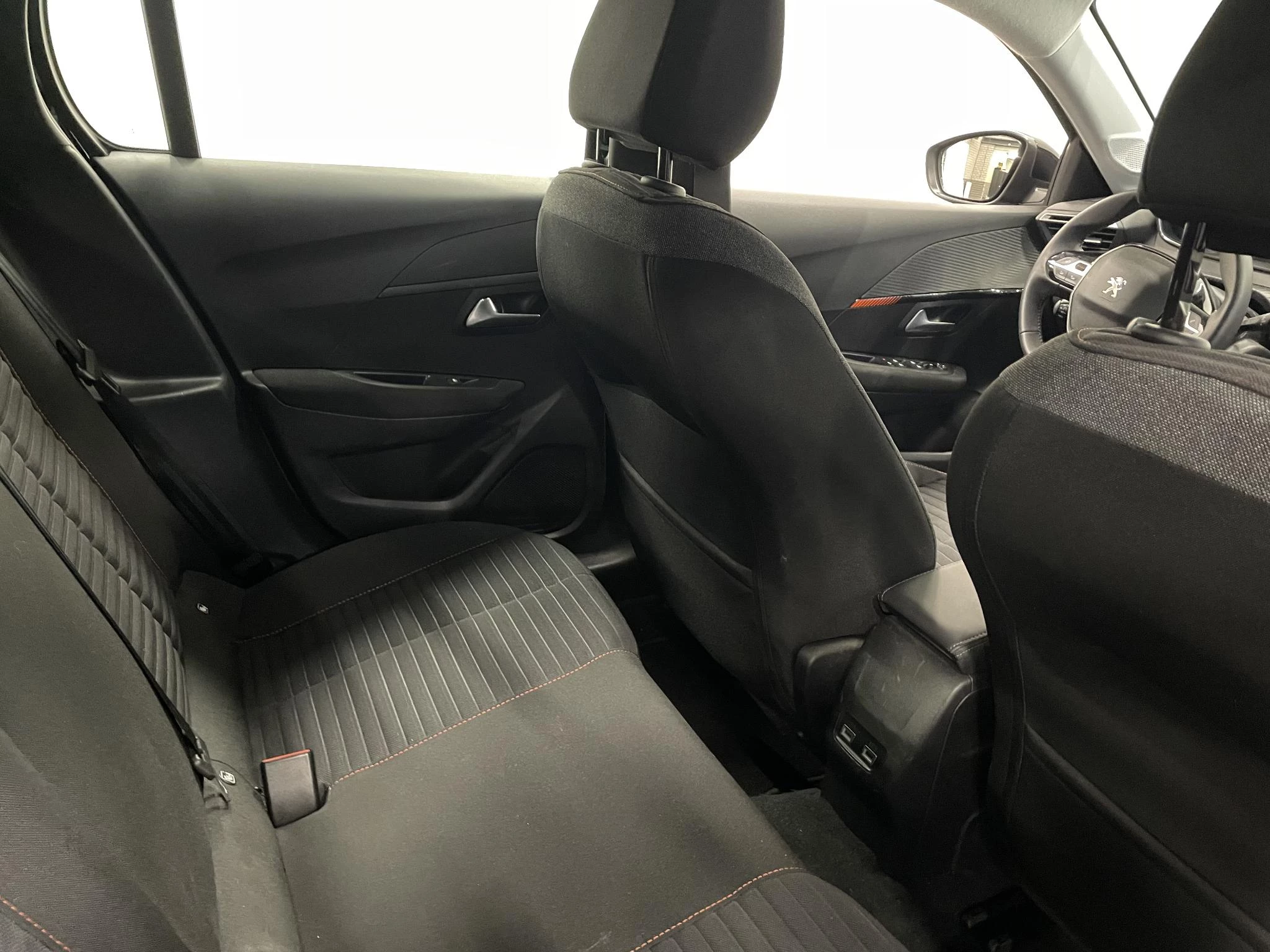 Hoofdafbeelding Peugeot e-208