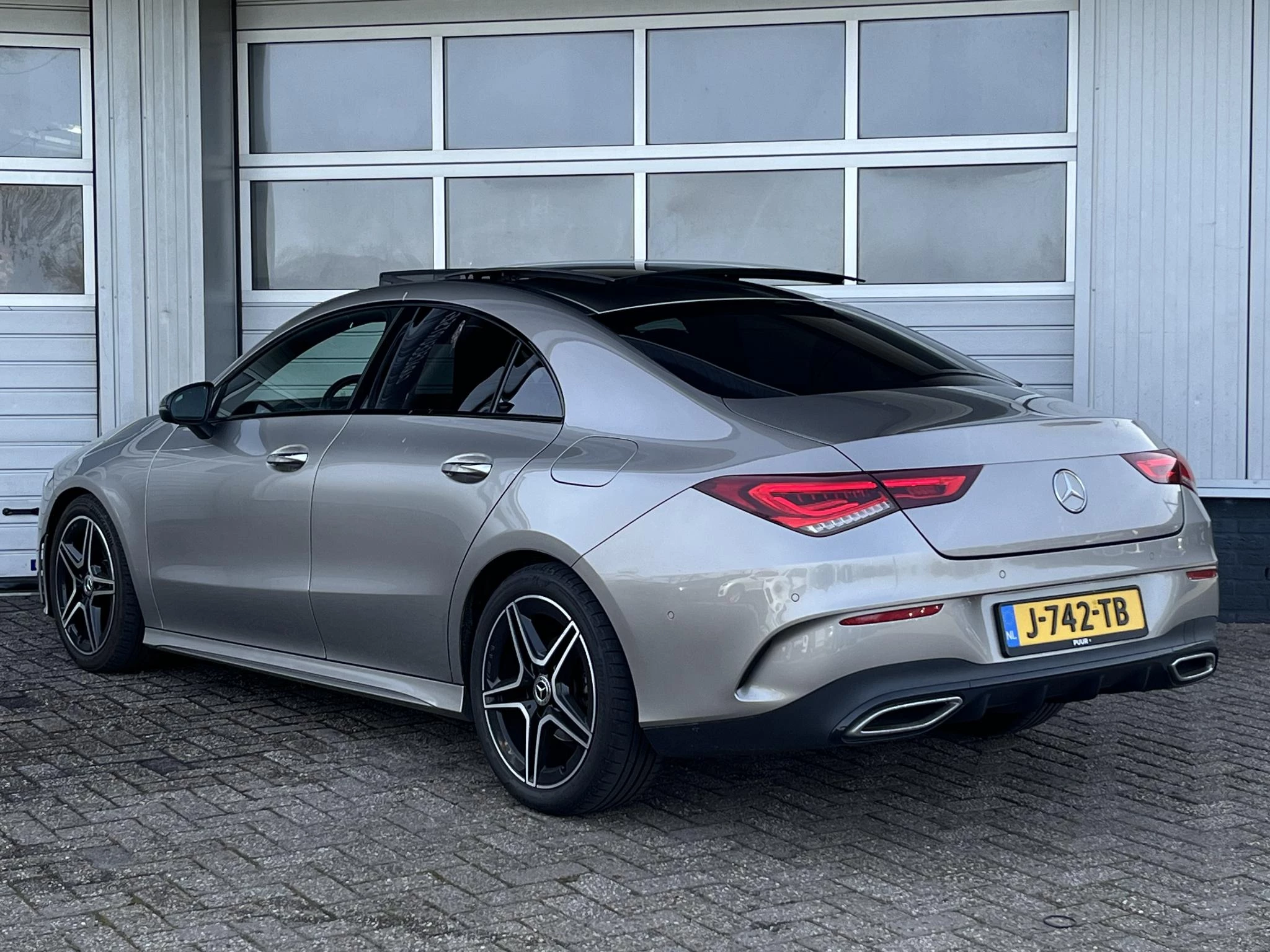 Hoofdafbeelding Mercedes-Benz CLA