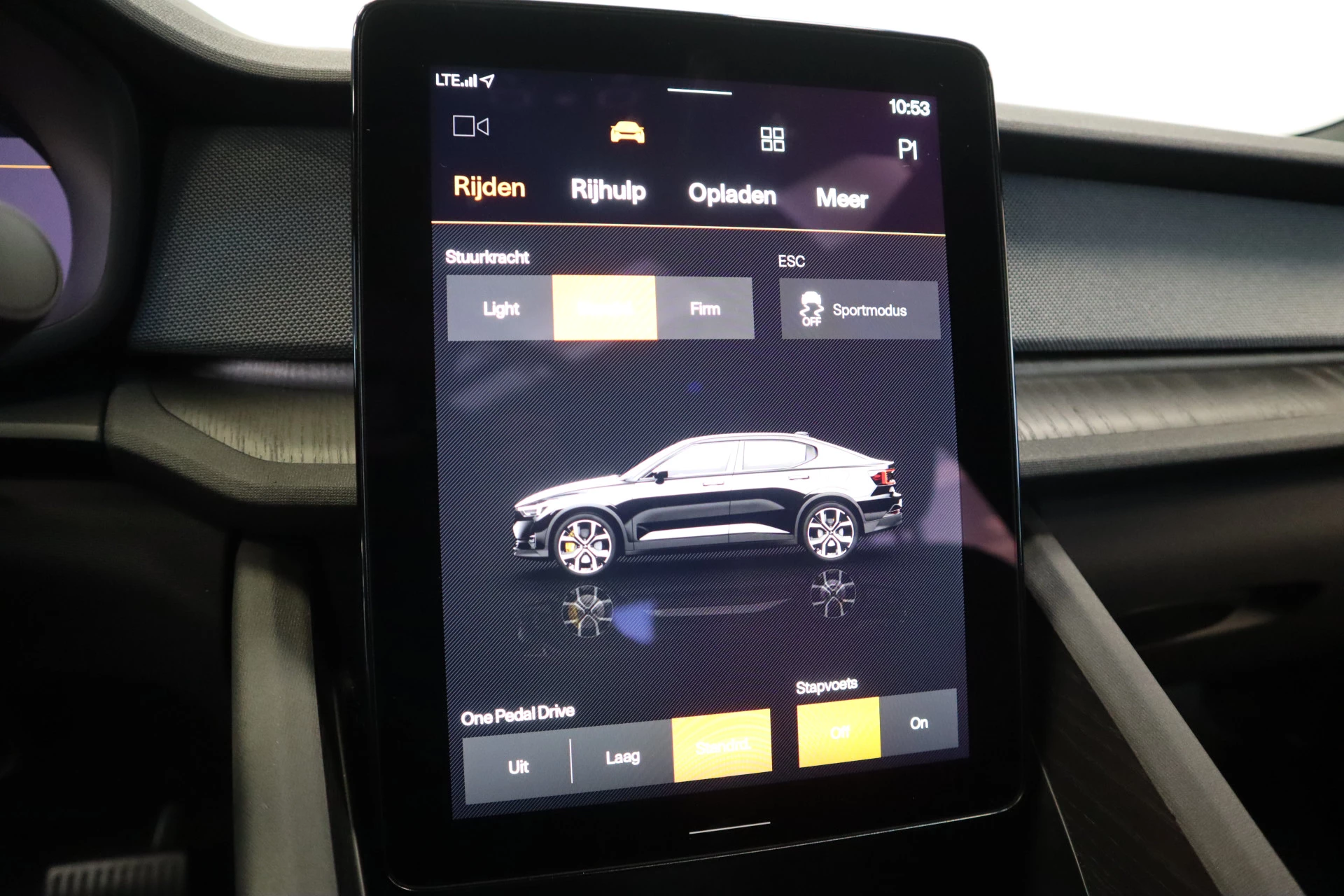 Hoofdafbeelding Polestar 2