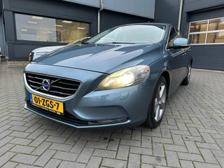 Volvo V40 V40 T4 Summum Navi Camera Leder Trekhaak