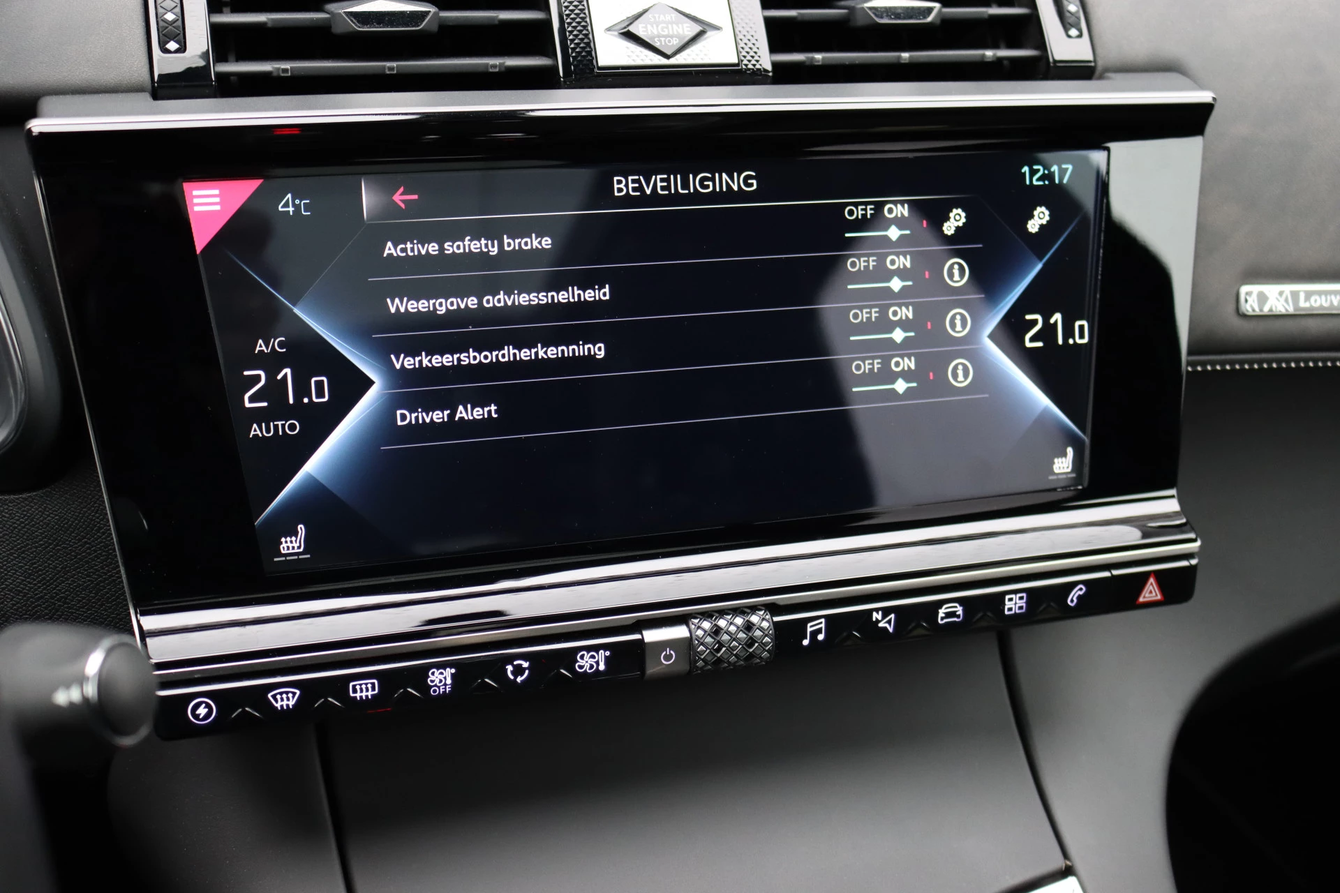 Hoofdafbeelding DS DS 7