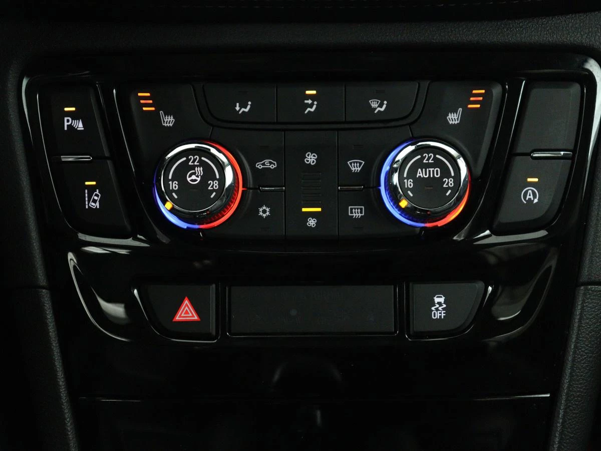Hoofdafbeelding Opel Mokka X