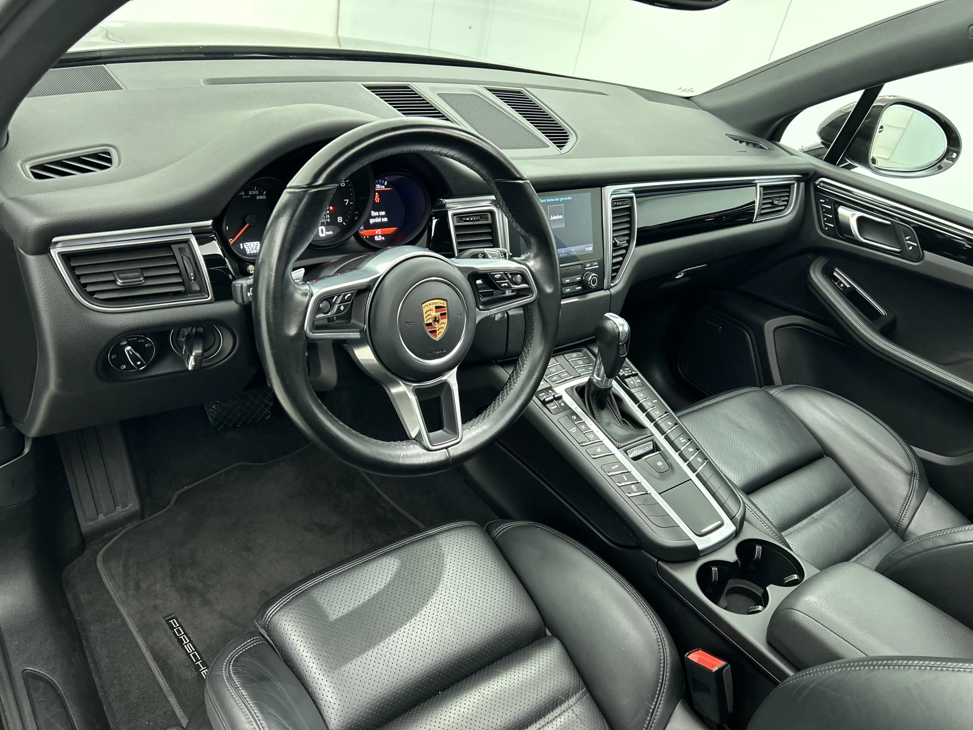 Hoofdafbeelding Porsche Macan