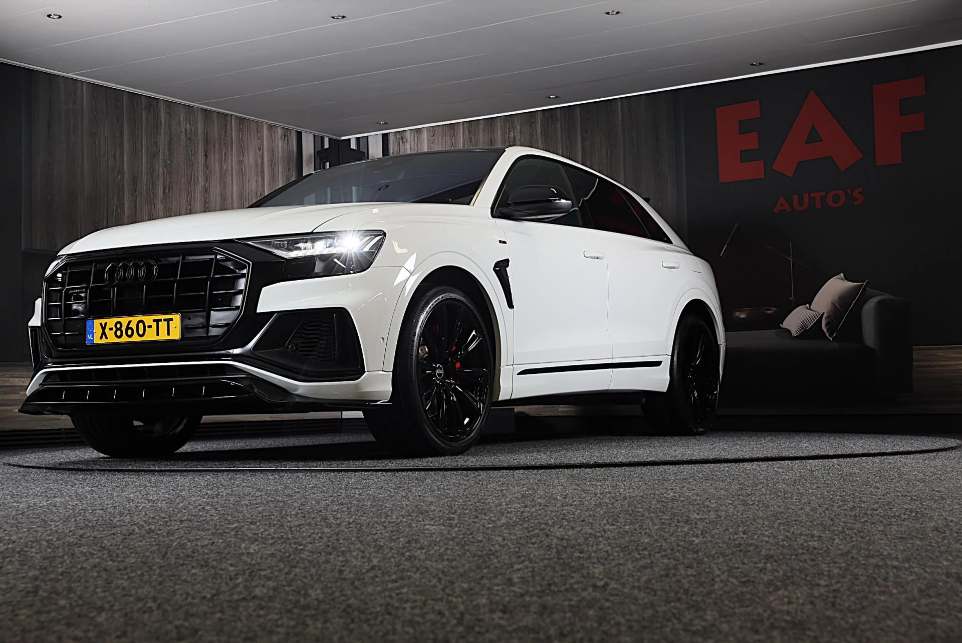 Hoofdafbeelding Audi Q8