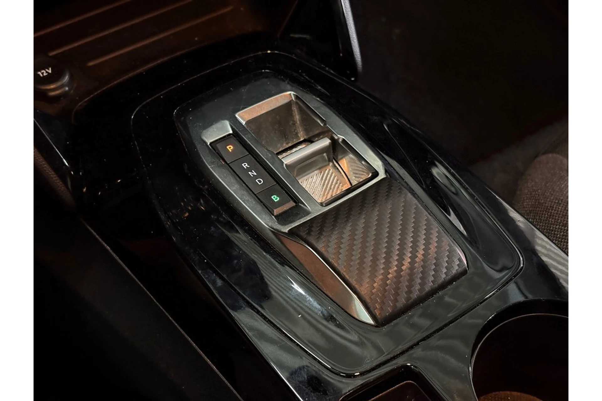 Hoofdafbeelding Peugeot e-208