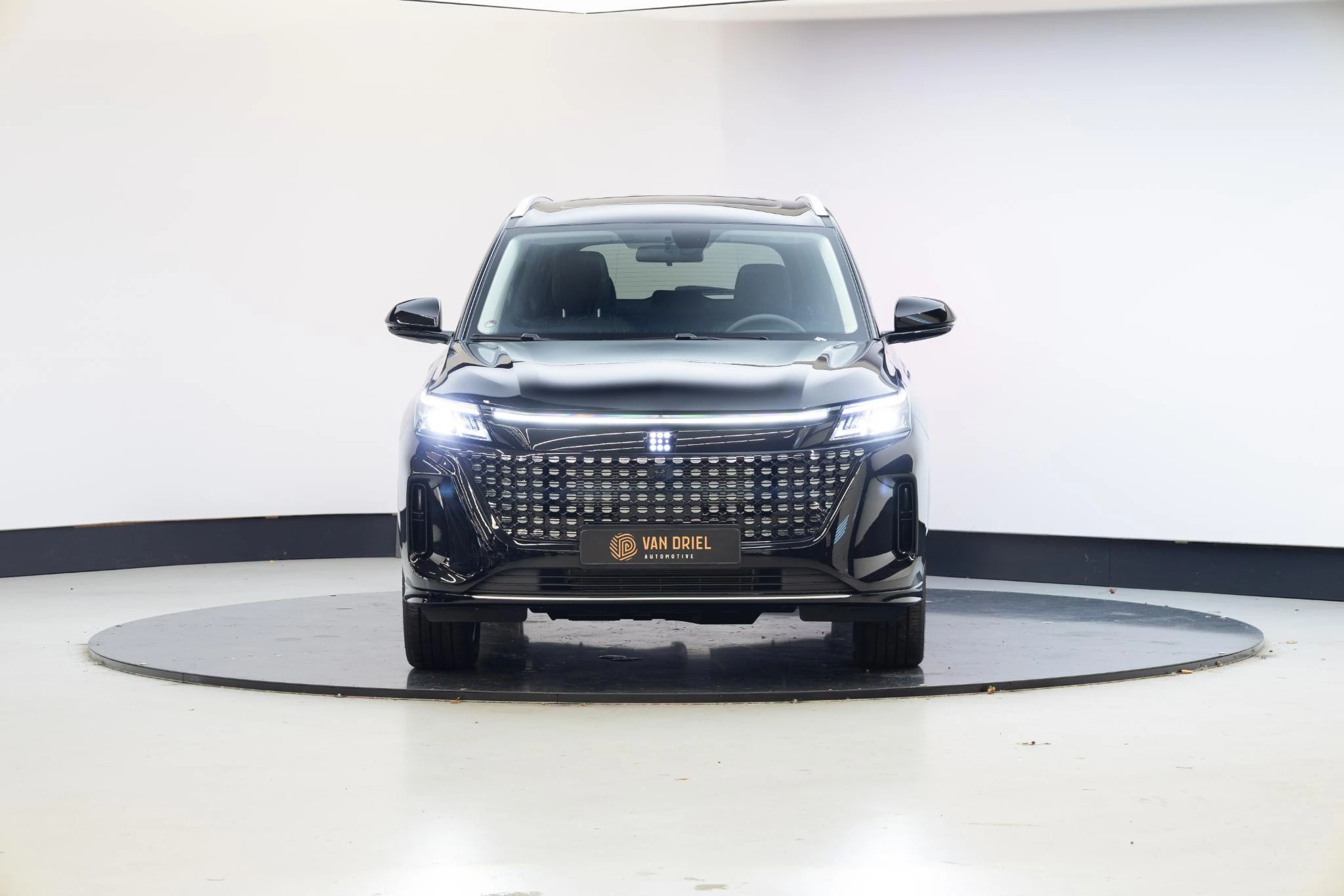 Hoofdafbeelding DFSK E5 PHEV