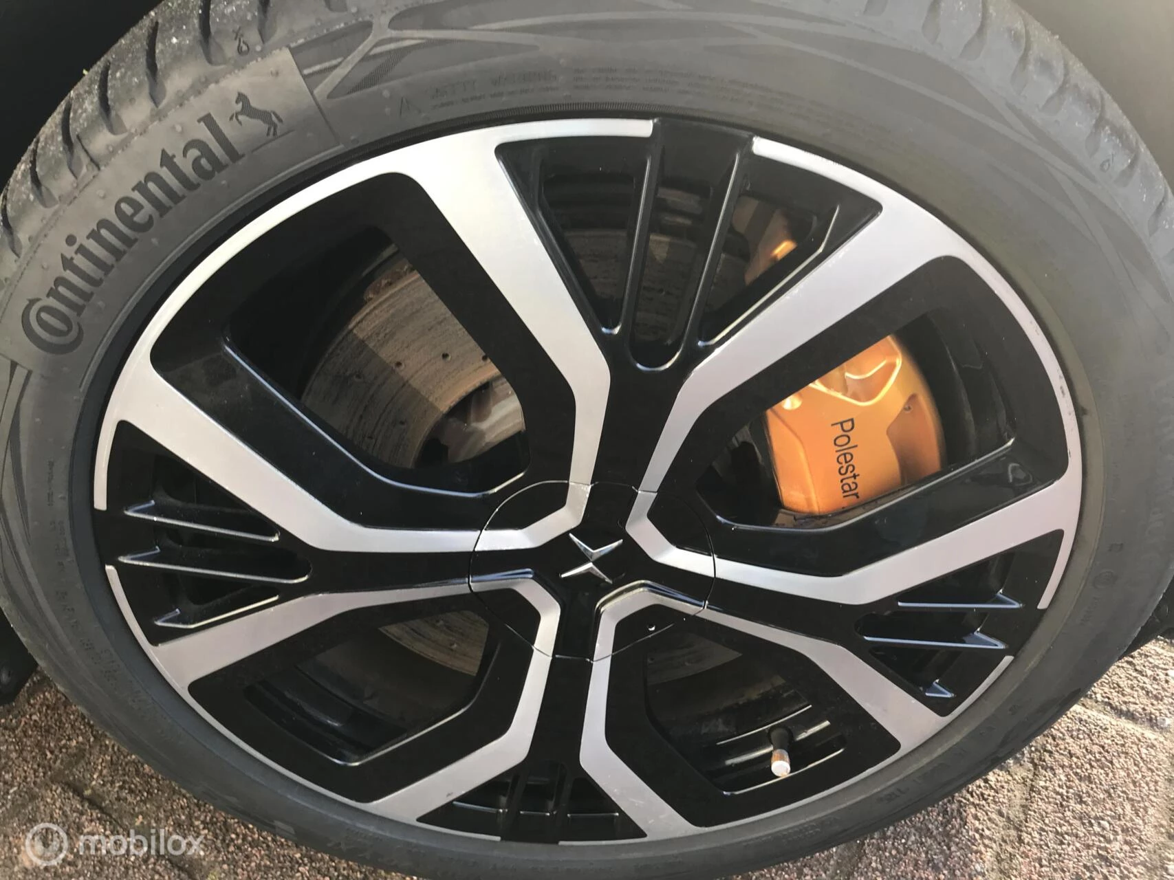 Hoofdafbeelding Polestar 2