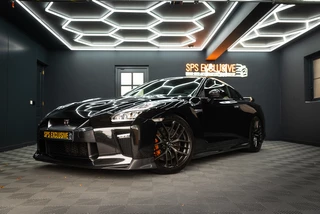 Hoofdafbeelding Nissan GT-R Nissan GT-R 3.8 V6 Black Edition / 1e lak / Bose / Recaro / O.Historie 
