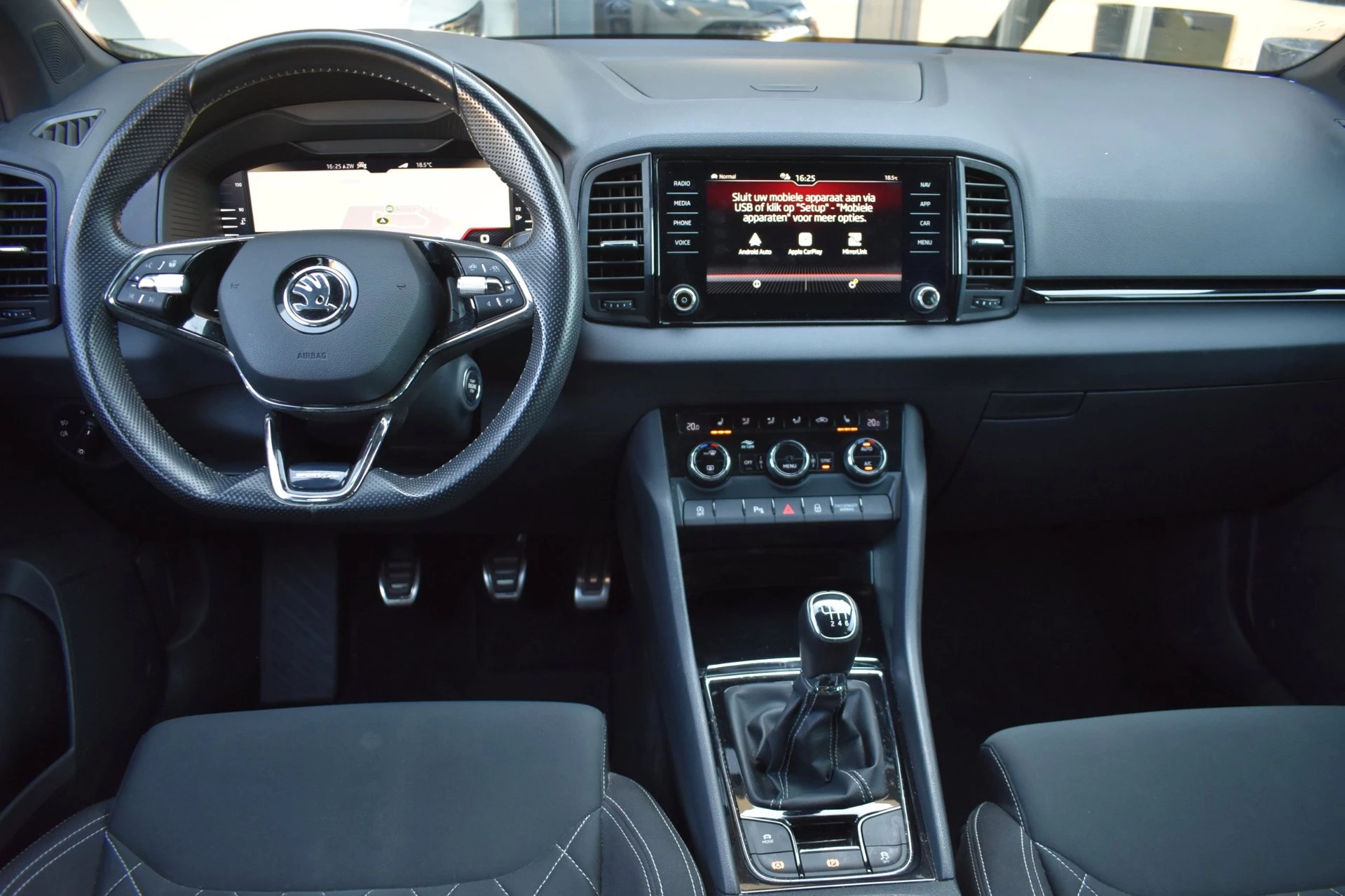 Hoofdafbeelding Škoda Karoq