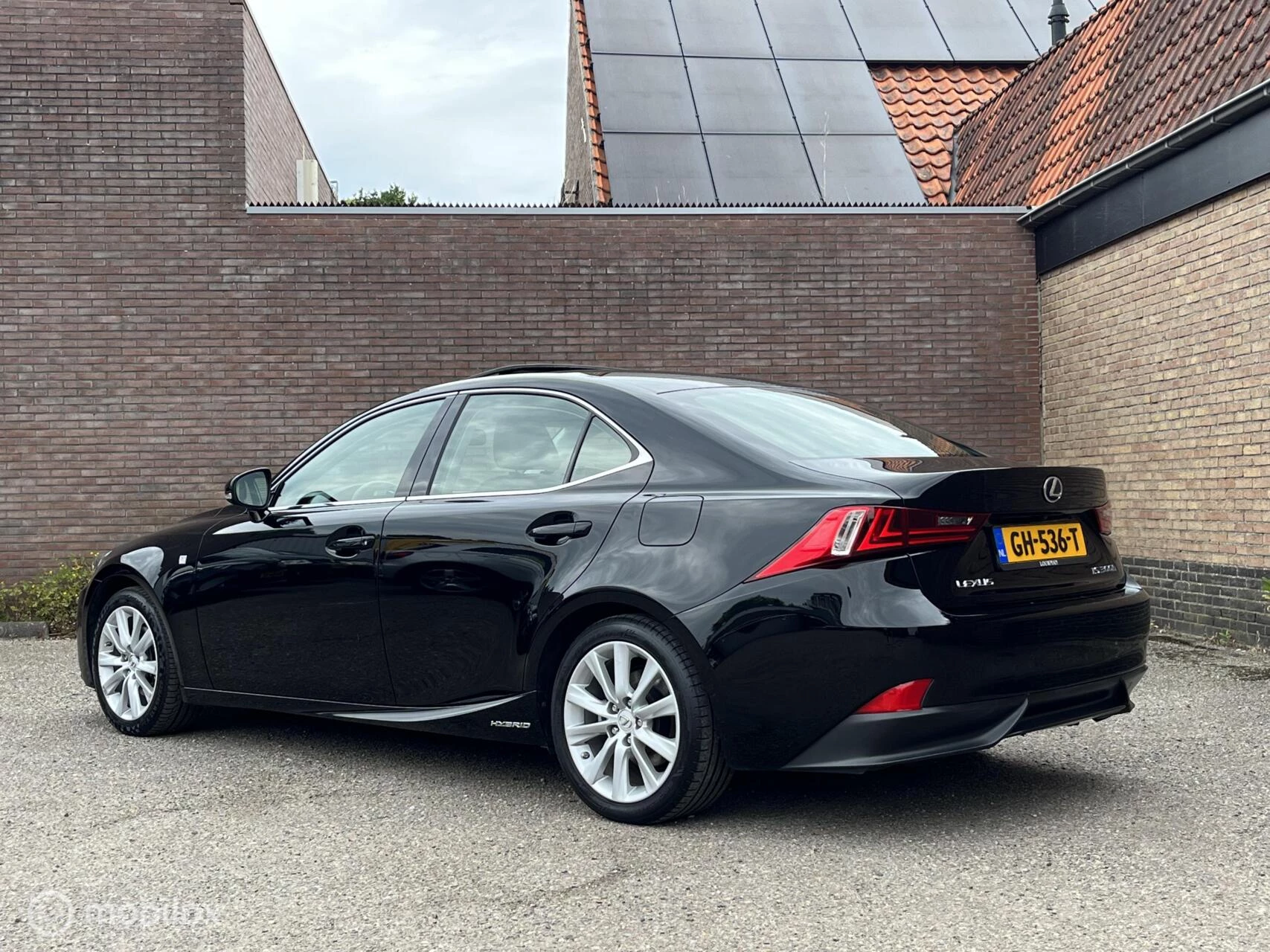 Hoofdafbeelding Lexus IS