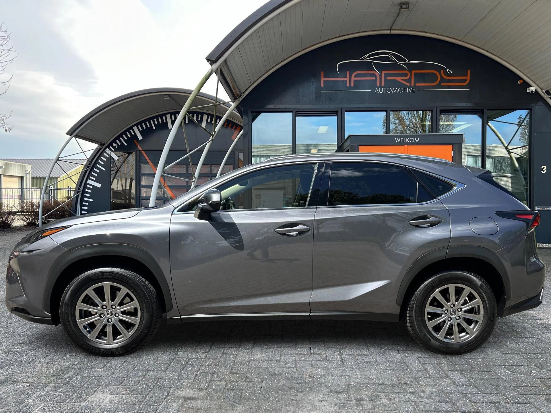 Hoofdafbeelding Lexus NX