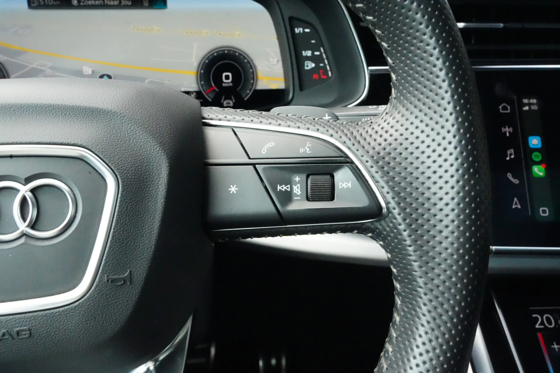 Hoofdafbeelding Audi Q8