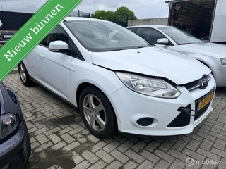 Ford Focus Wagon 1.0 EcoBoost Edition export