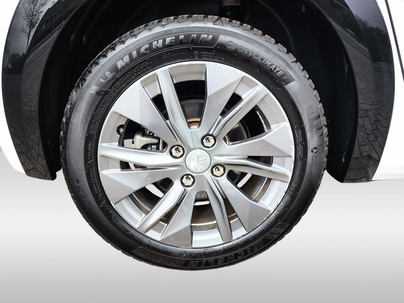 Hoofdafbeelding Peugeot e-208