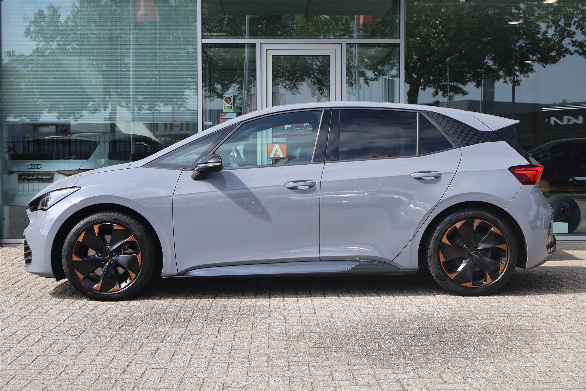 Hoofdafbeelding CUPRA Born