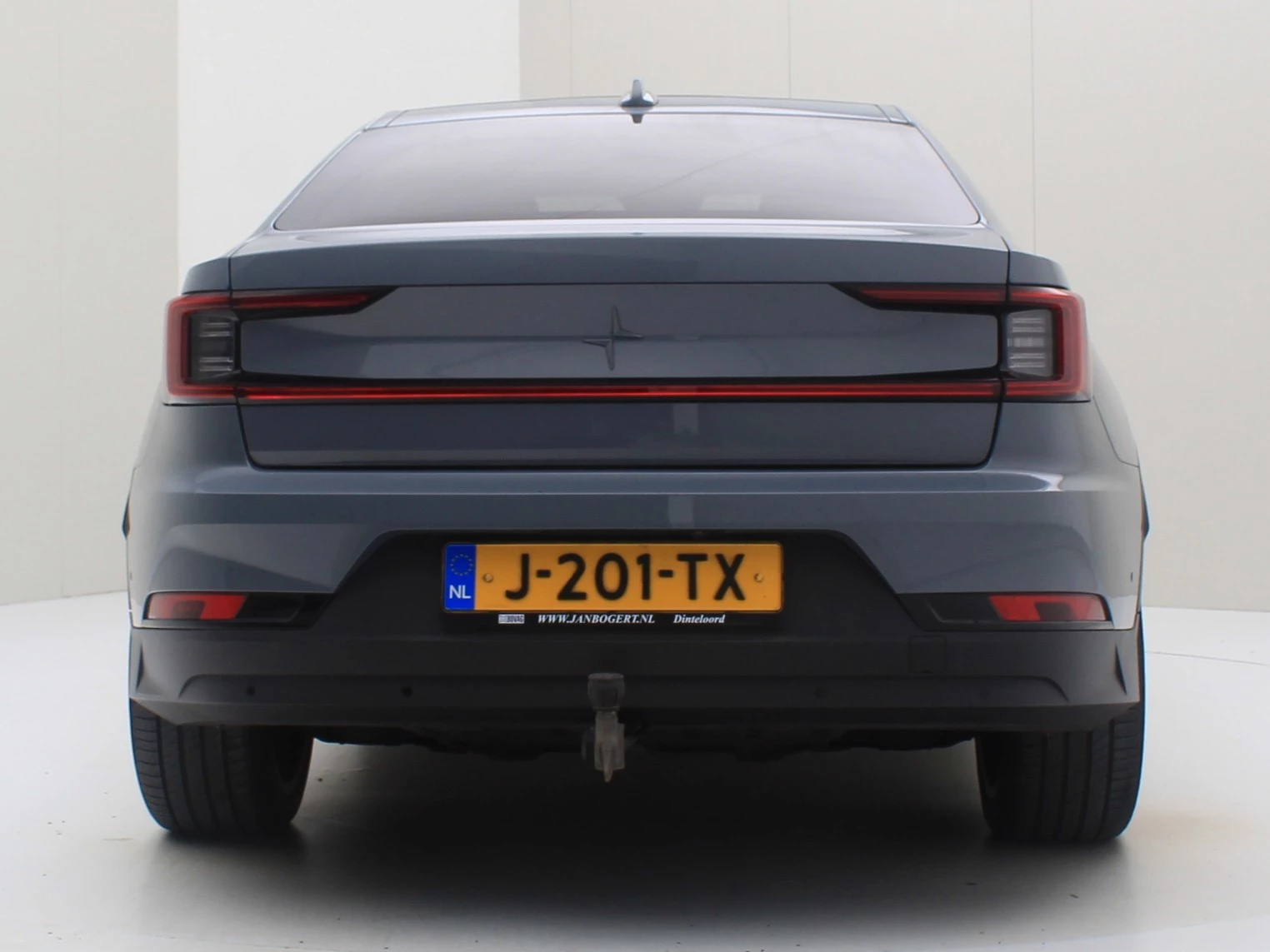 Hoofdafbeelding Polestar 2
