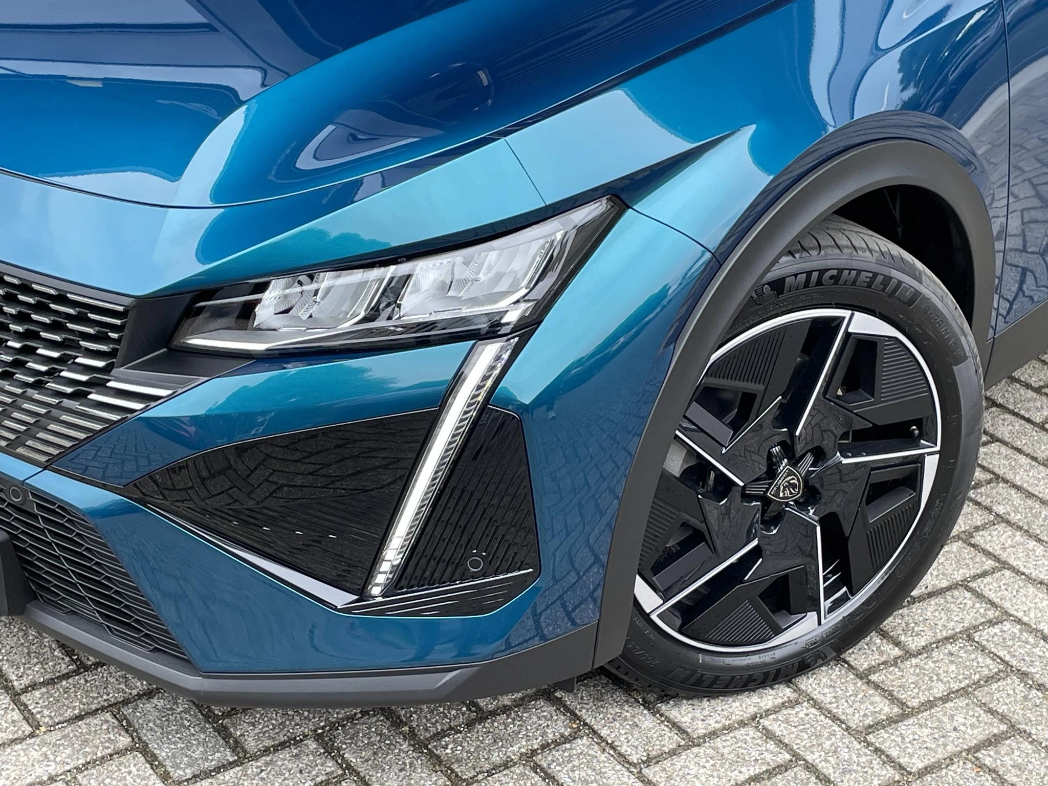 Hoofdafbeelding Peugeot 408