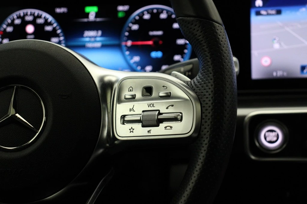 Hoofdafbeelding Mercedes-Benz EQC