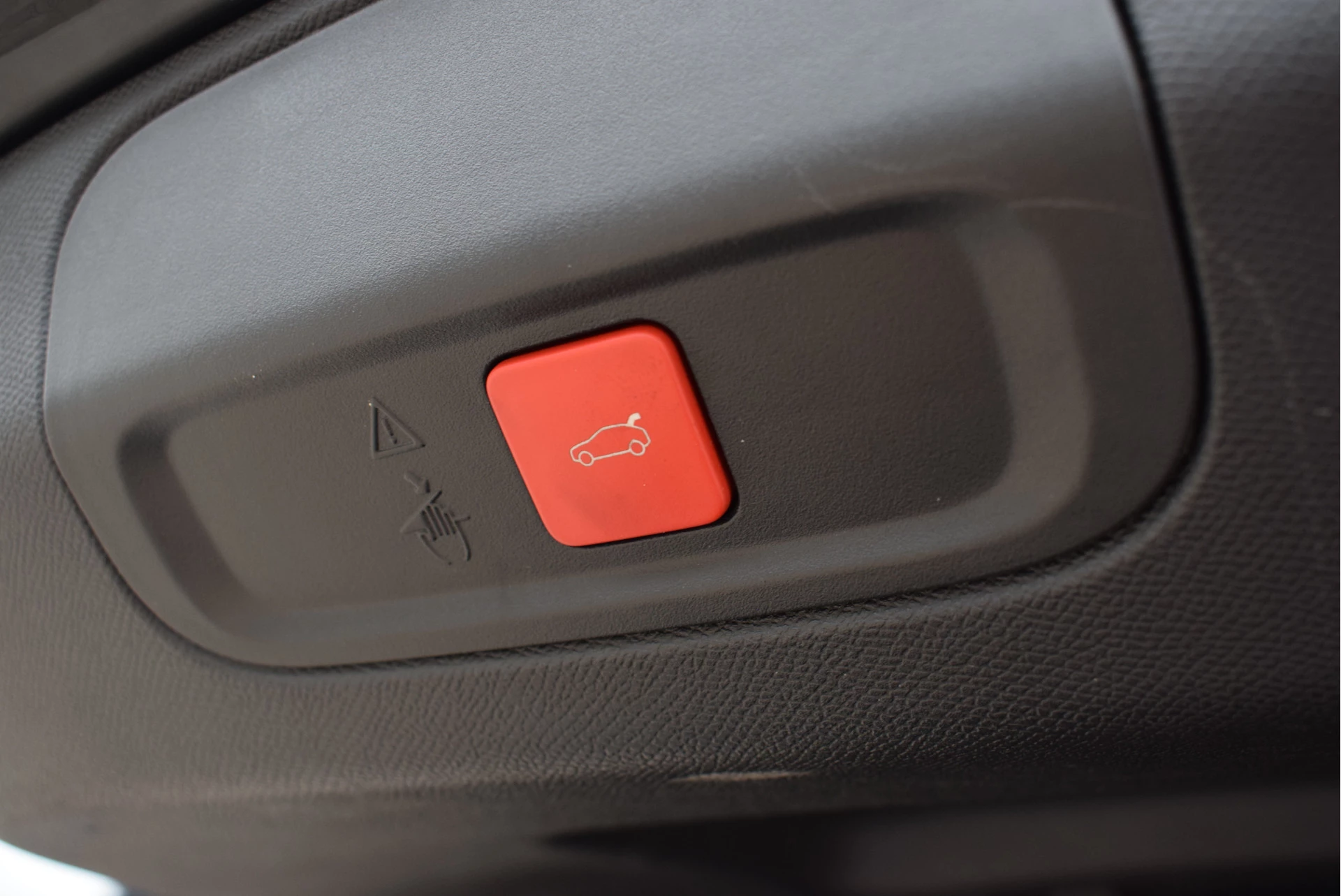 Hoofdafbeelding Peugeot 408