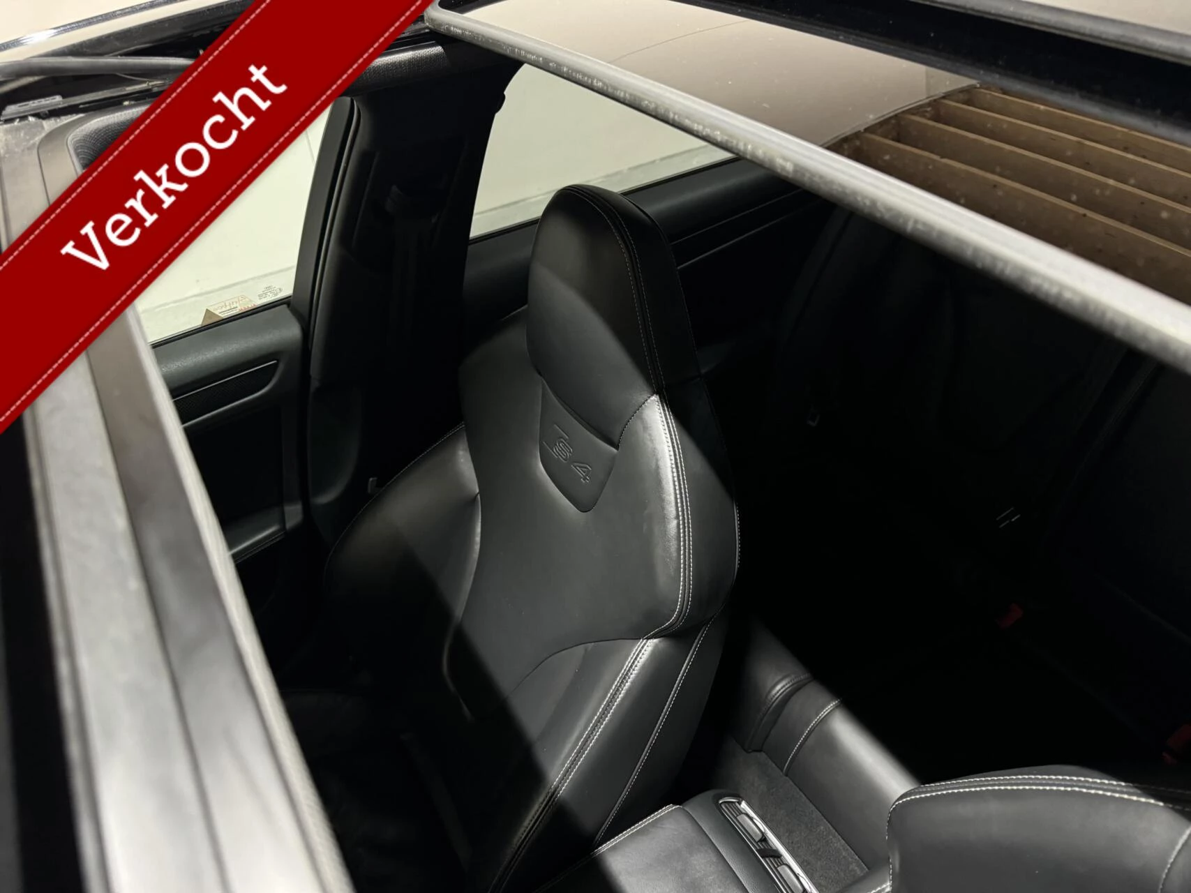 Hoofdafbeelding Audi S4