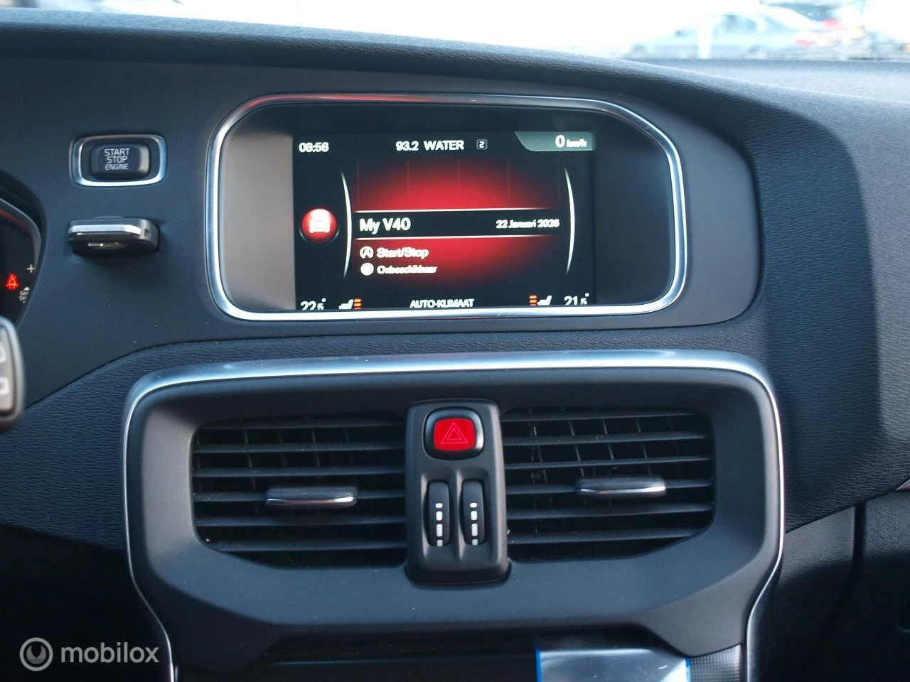 Hoofdafbeelding Volvo V40