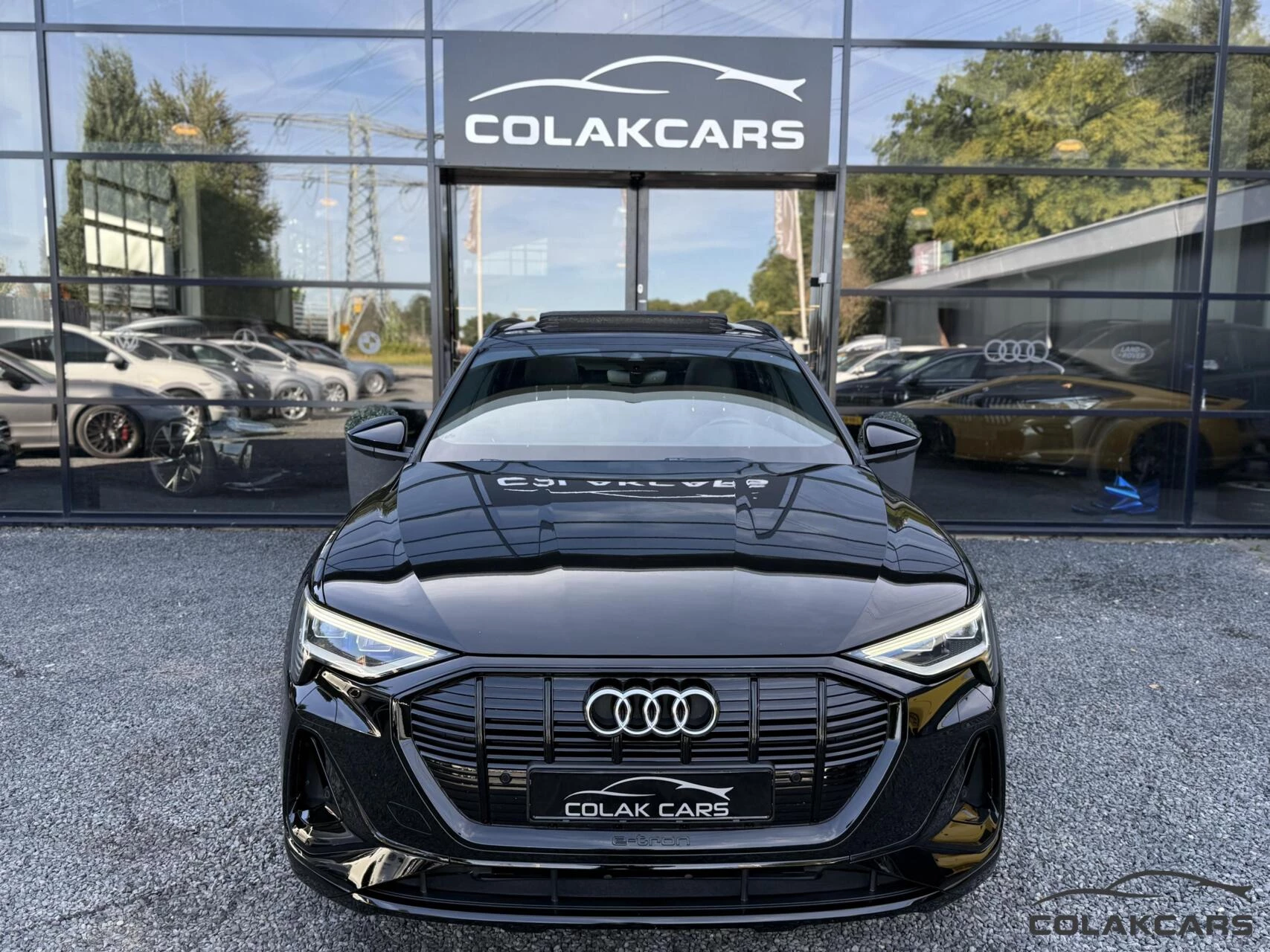 Hoofdafbeelding Audi e-tron