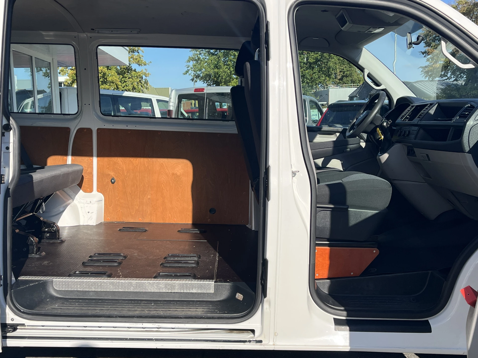 Hoofdafbeelding Volkswagen Transporter