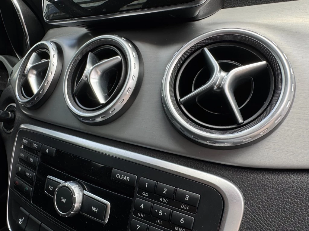 Hoofdafbeelding Mercedes-Benz 200