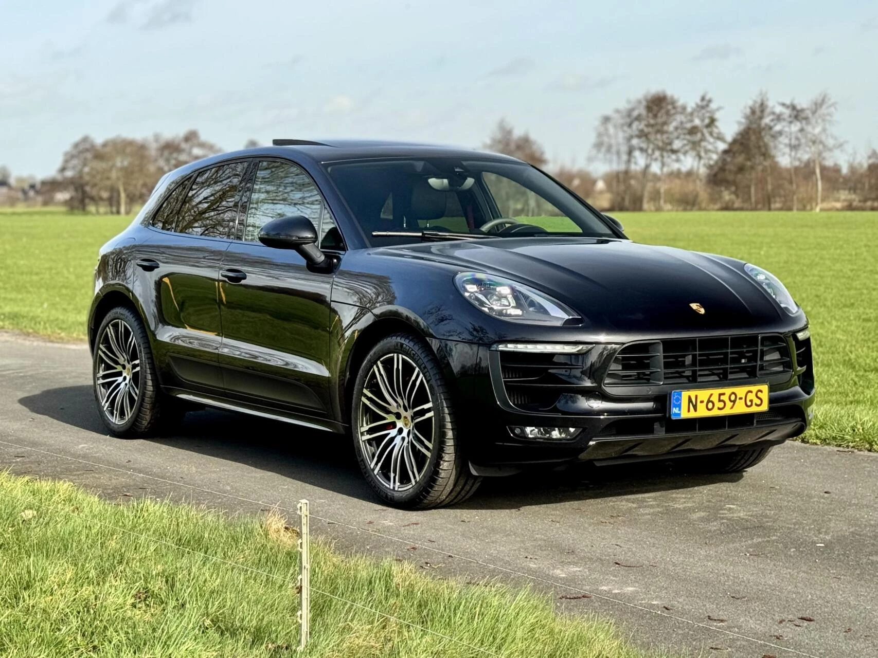 Hoofdafbeelding Porsche Macan