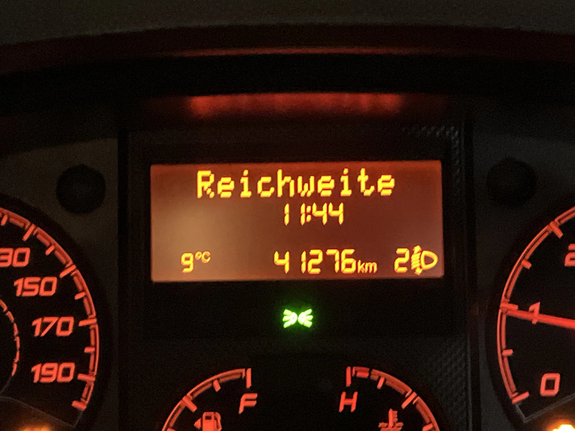 Hoofdafbeelding Weinsberg R57