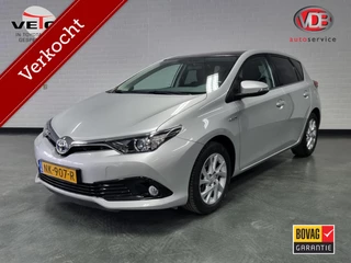 Toyota Auris 1.8 Hybrid Trend / Pano / Navi