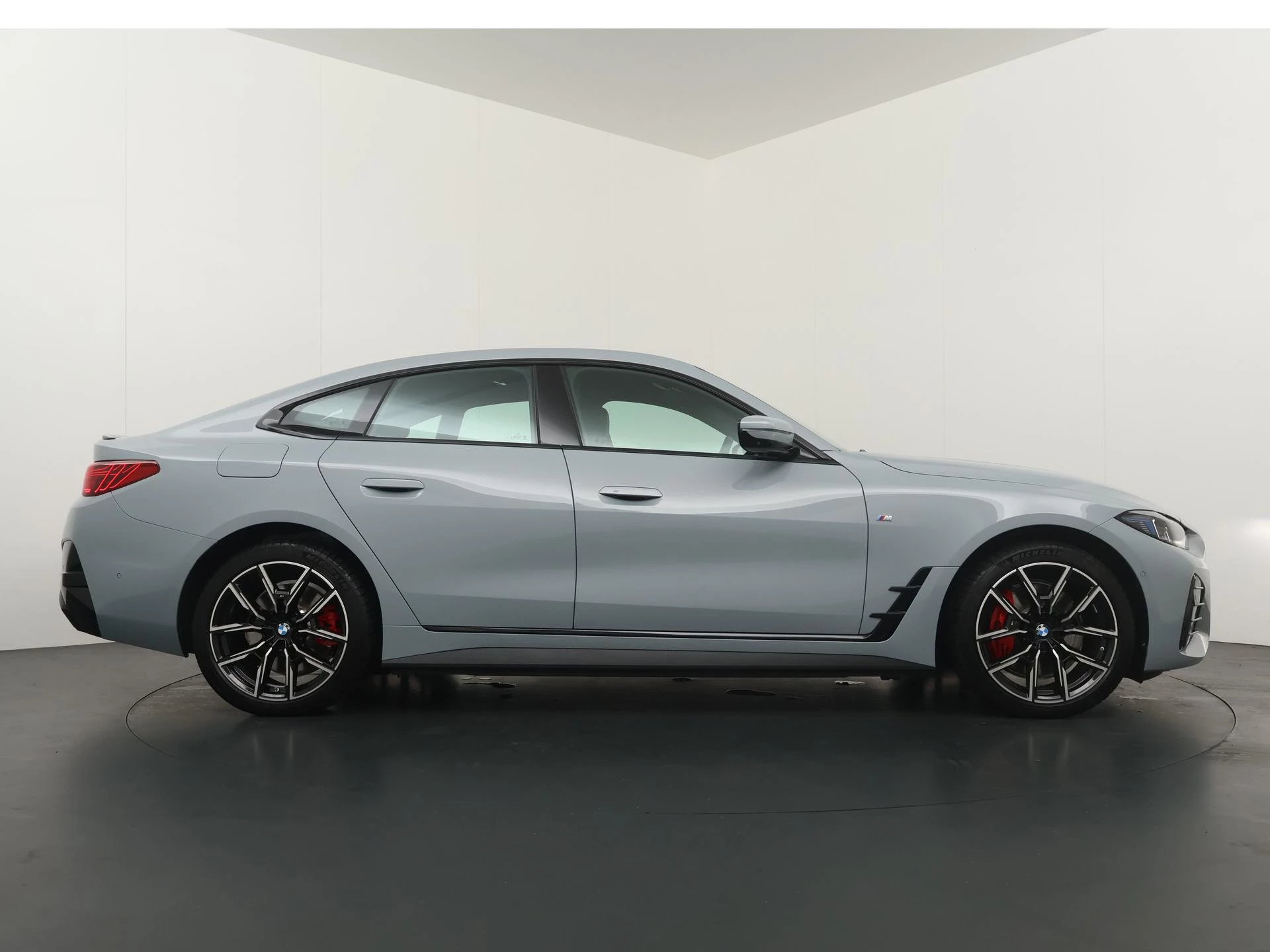 Hoofdafbeelding BMW i4