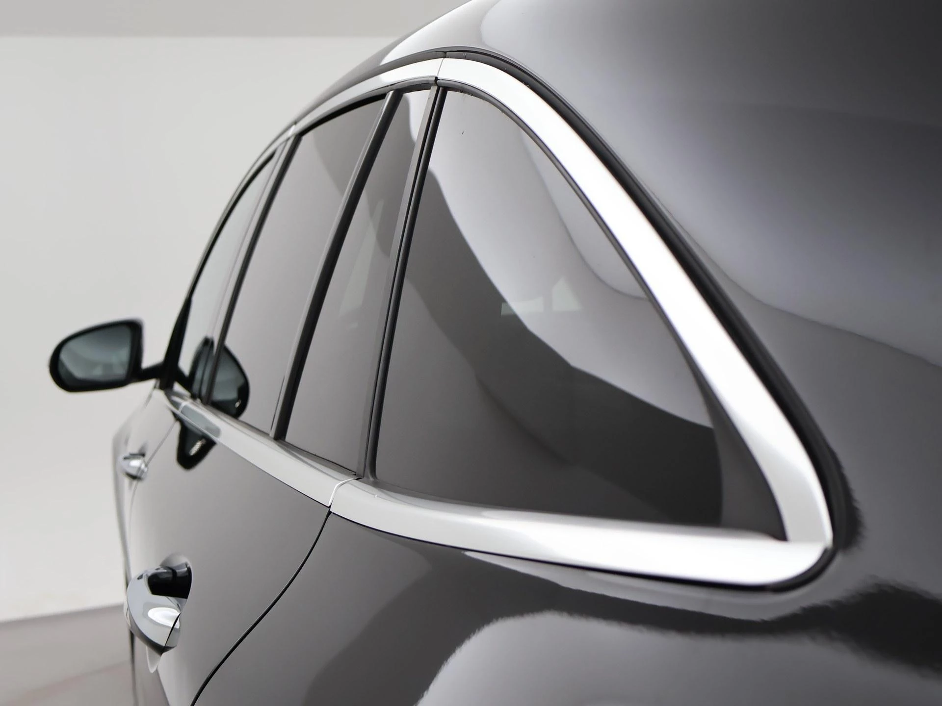 Hoofdafbeelding Mercedes-Benz EQC