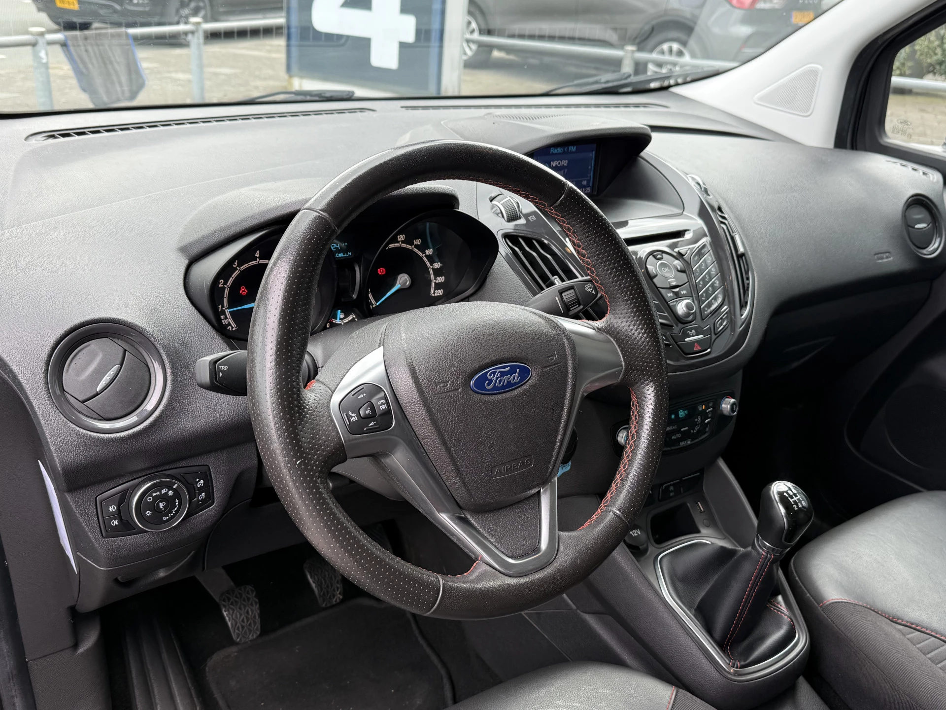 Hoofdafbeelding Ford Tourneo Courier