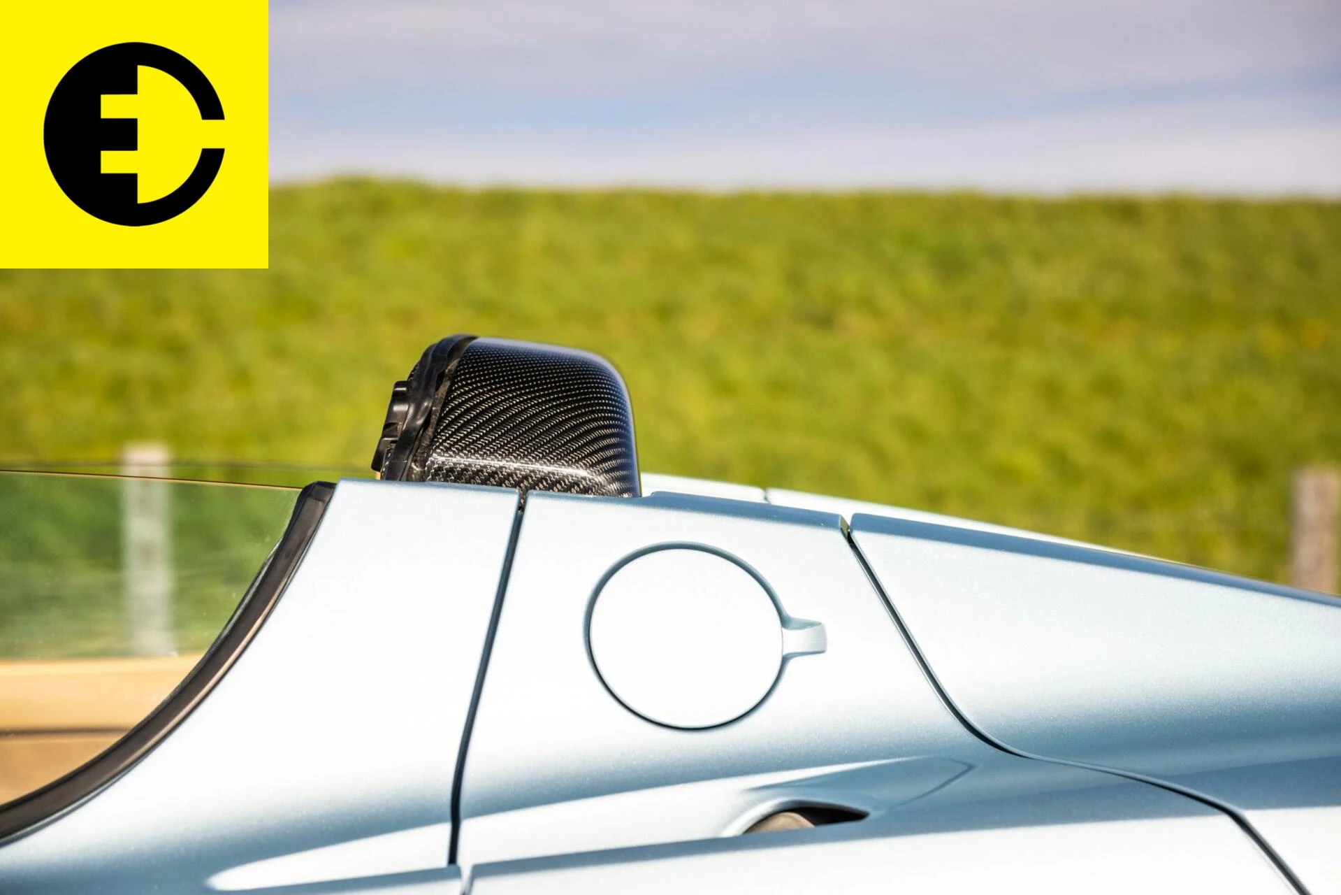 Hoofdafbeelding Tesla Roadster