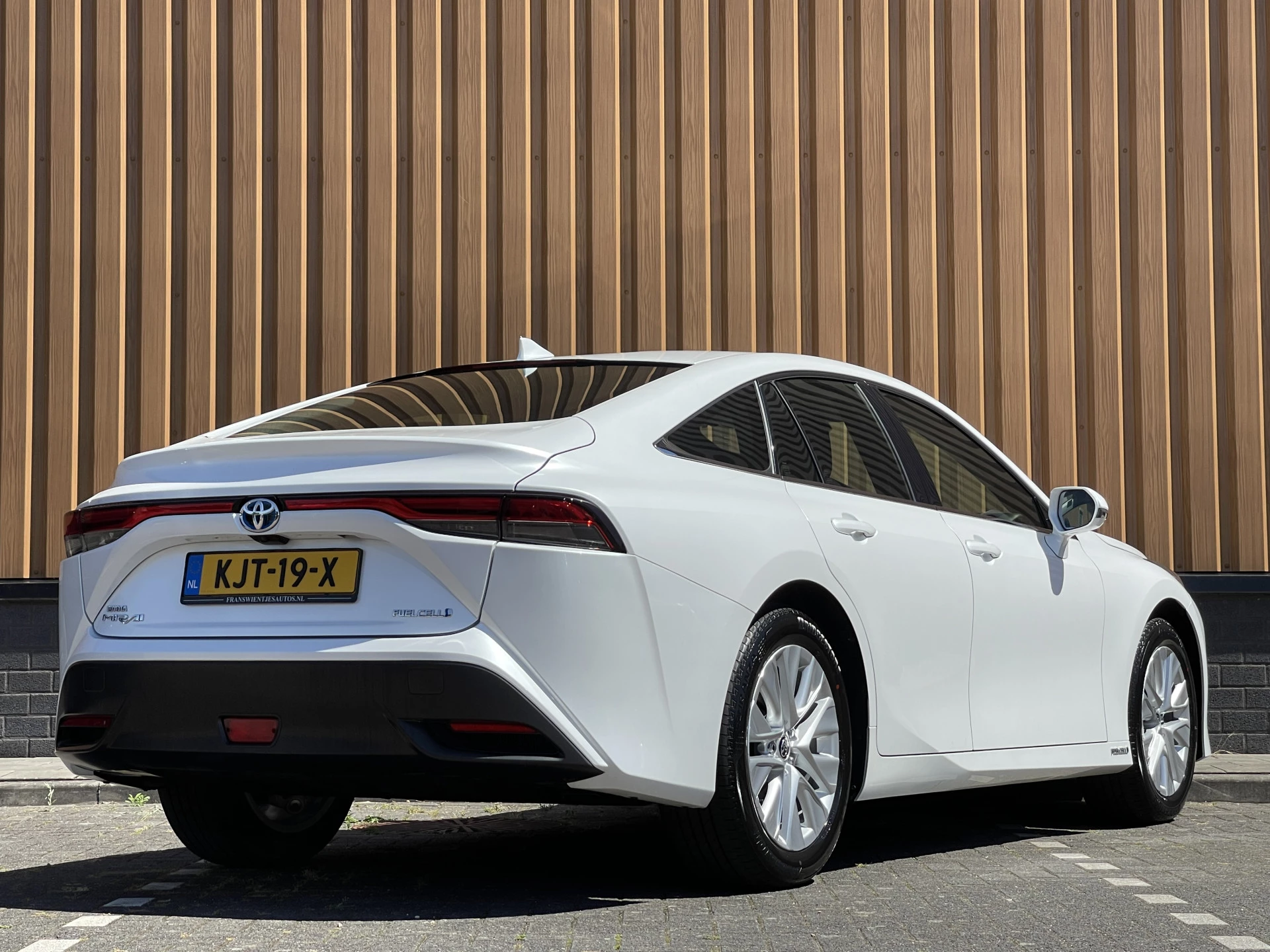 Hoofdafbeelding Toyota Mirai