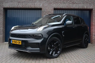 Lynk & Co 01 1.5 Plug-In Hybrid | Black Optic / Black Style | NL-Auto | 360 Camera | Panoramadak