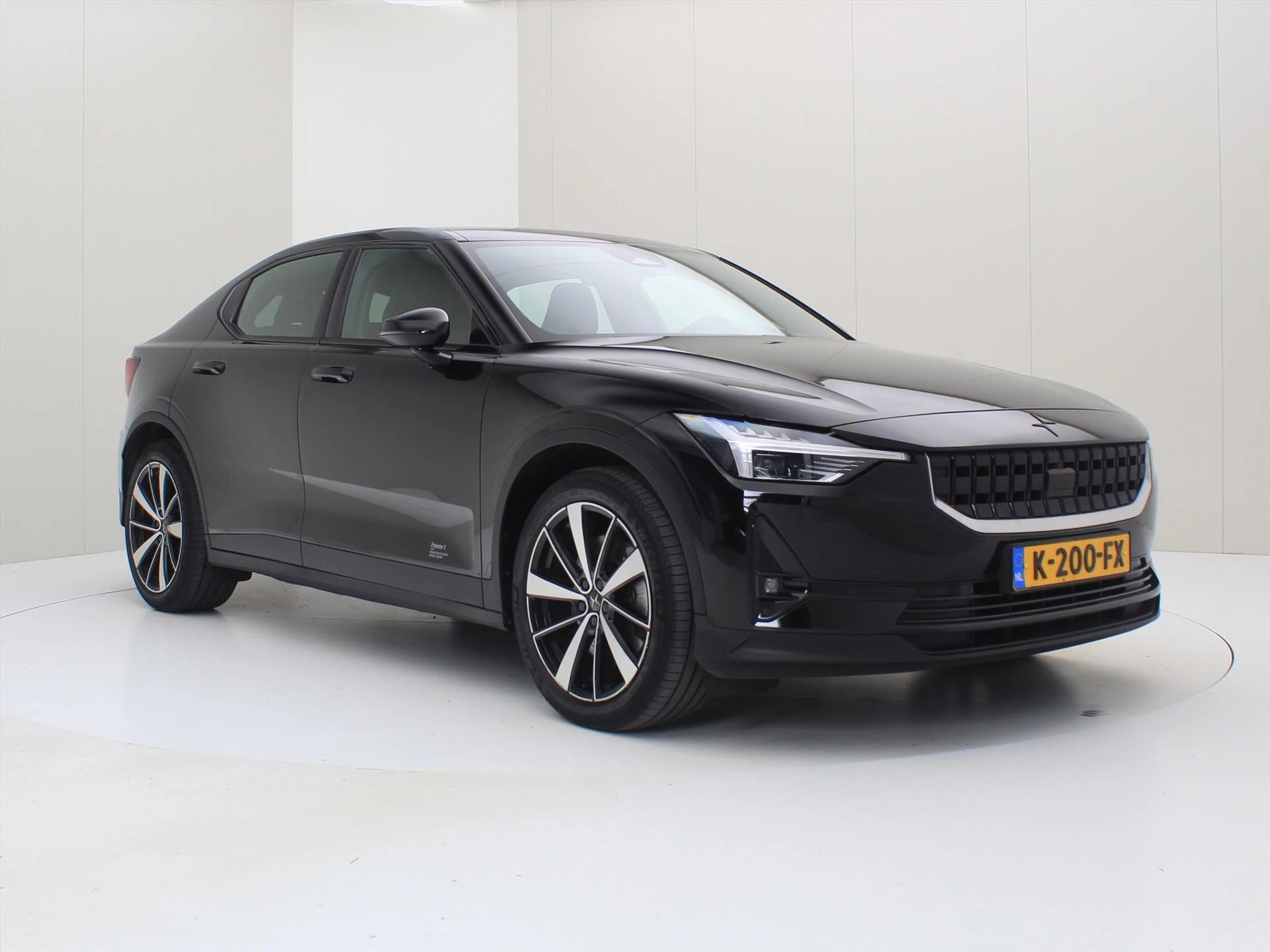 Hoofdafbeelding Polestar 2